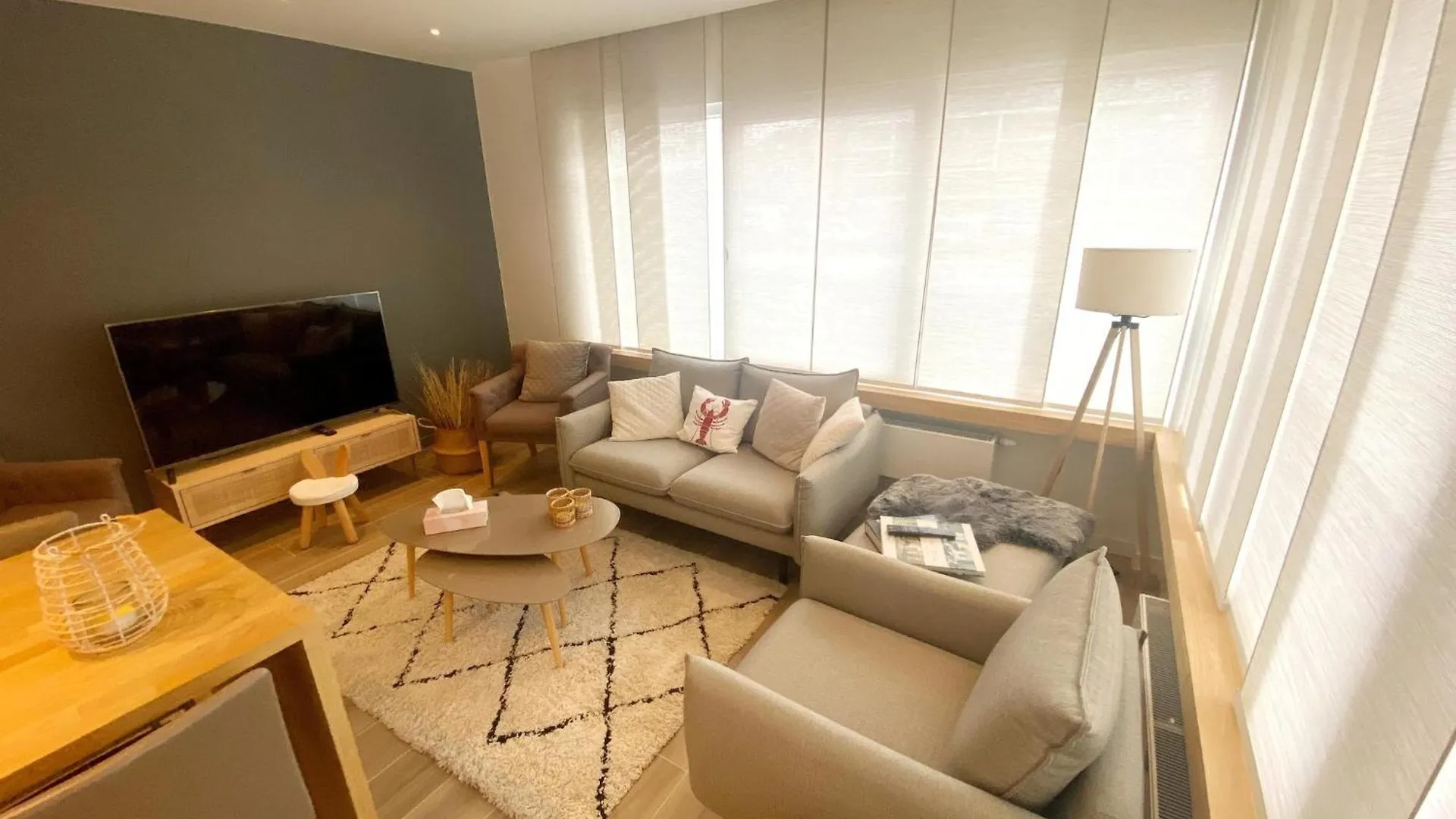 3-Bedroom Apartment In Middelkerke 0*,  Belgium