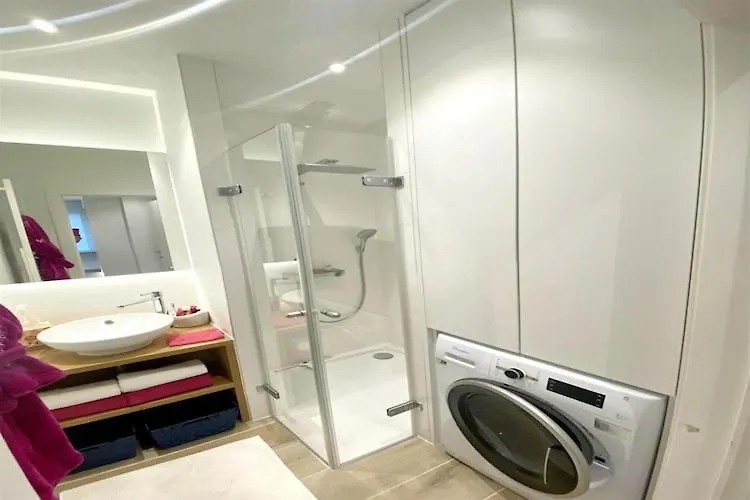 3-Bedroom Apartment In Middelkerke