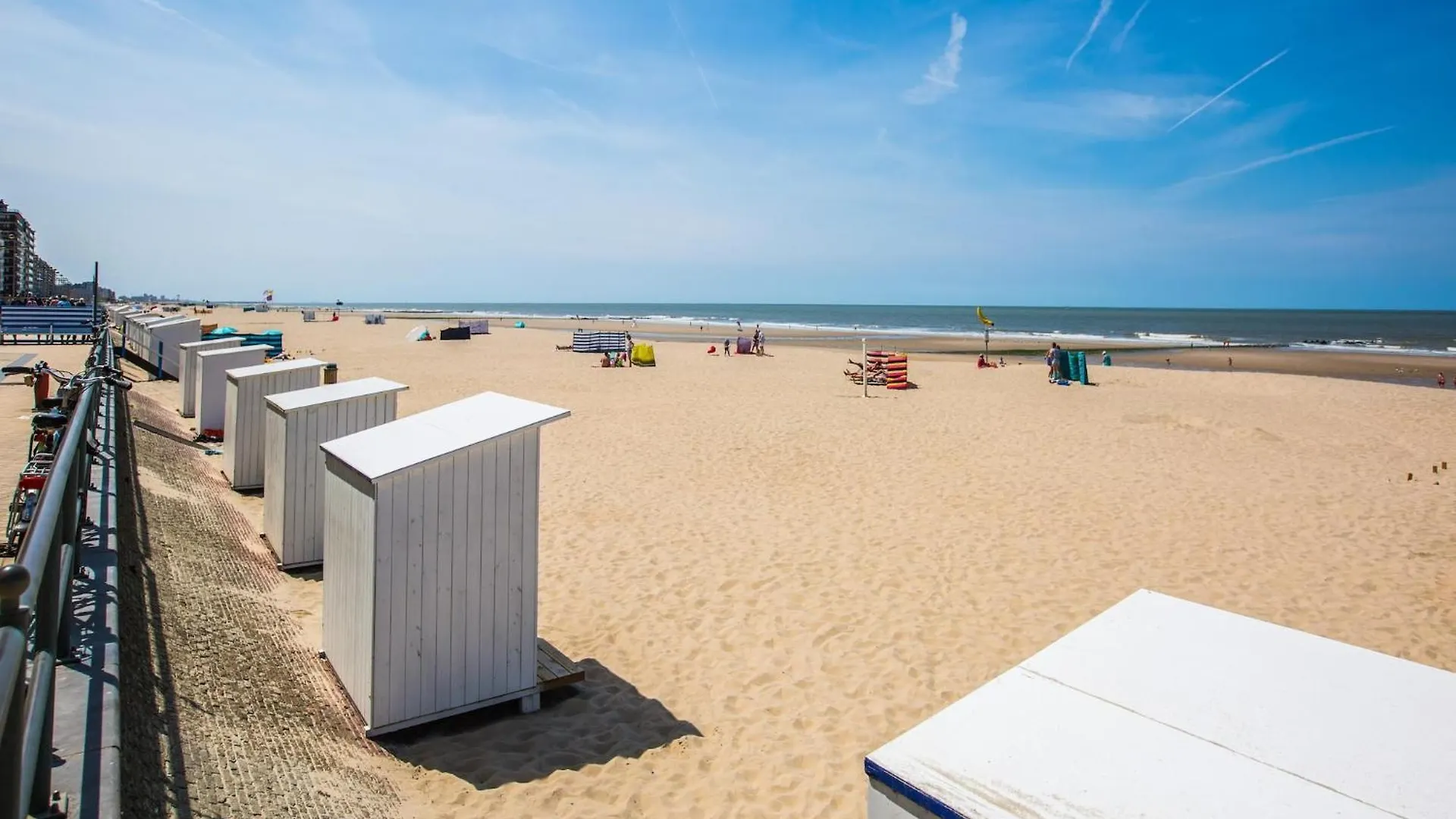 3-Bedroom Apartment In Middelkerke